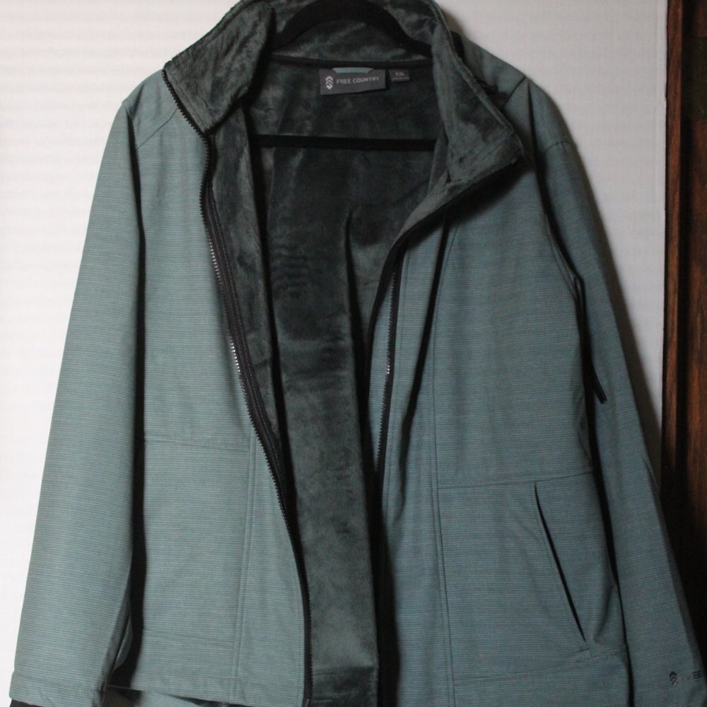Free Country XXL Coat